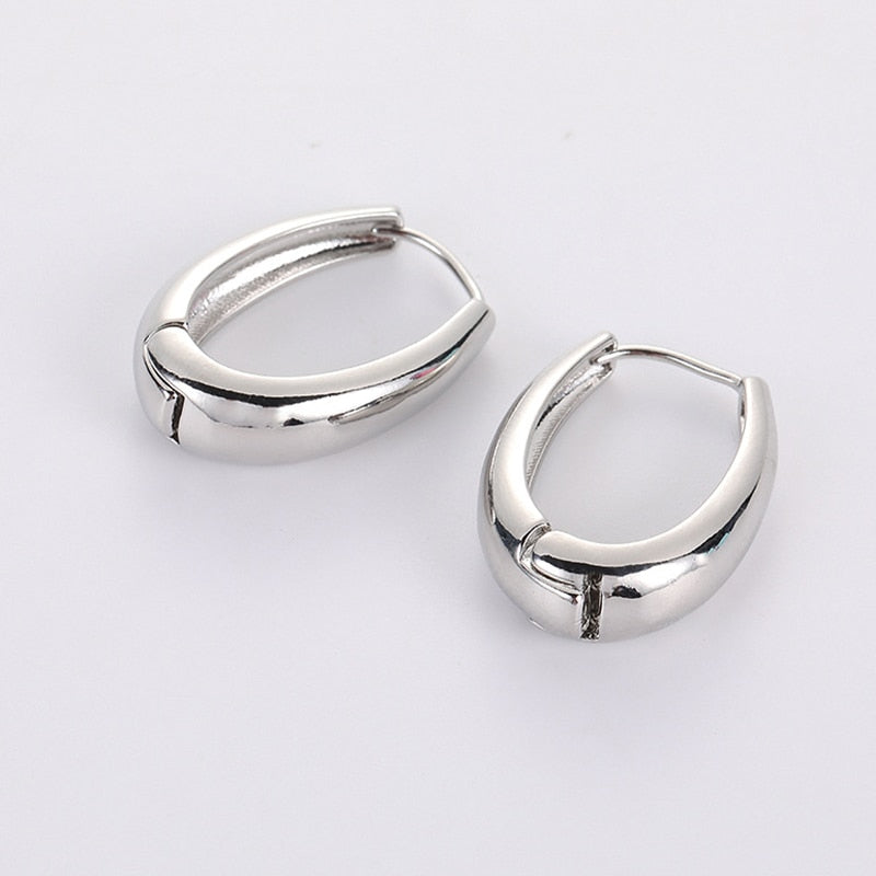 2021 New Classic Copper Alloy Smooth Metal Hoop Earrings For Woman Fashion Korean Jewelry Temperament Girl's Daily Wear earrings